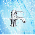 Sanitary Ware Single Handle Zinc Alloy Chrome-Plated Basin Faucet (HR-Z5)